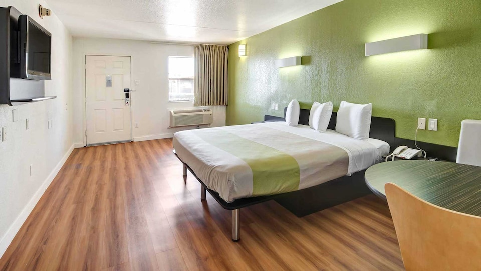 1 King Bed Mobility Accessible Shower